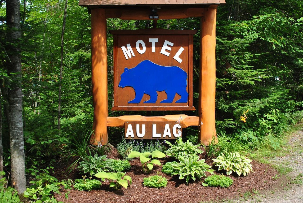 Motel Ours Bleu Lac-Saguay Exterior foto